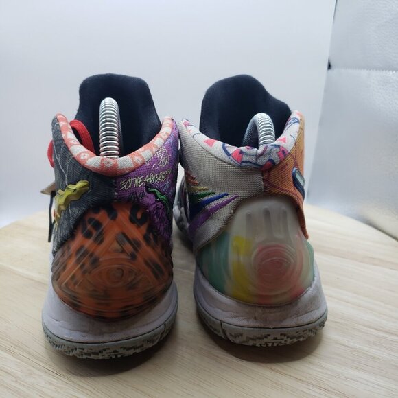 Kyrie Sneakers Spongebob S2 CV0097-900 Kybrid 5 Youth Pineapple Women 6.5 - Picture 5 of 7